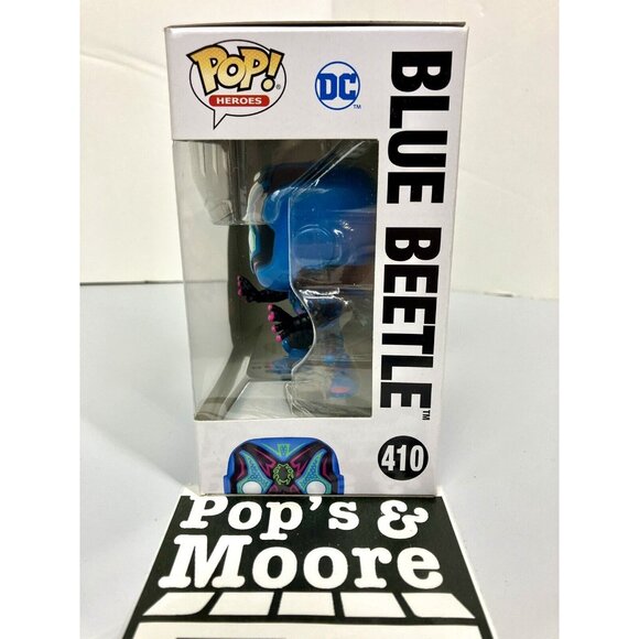 Funko Pop! DC Super Heros: Blue Beetle 410 Vinyl Figure - Picture 3 of 8